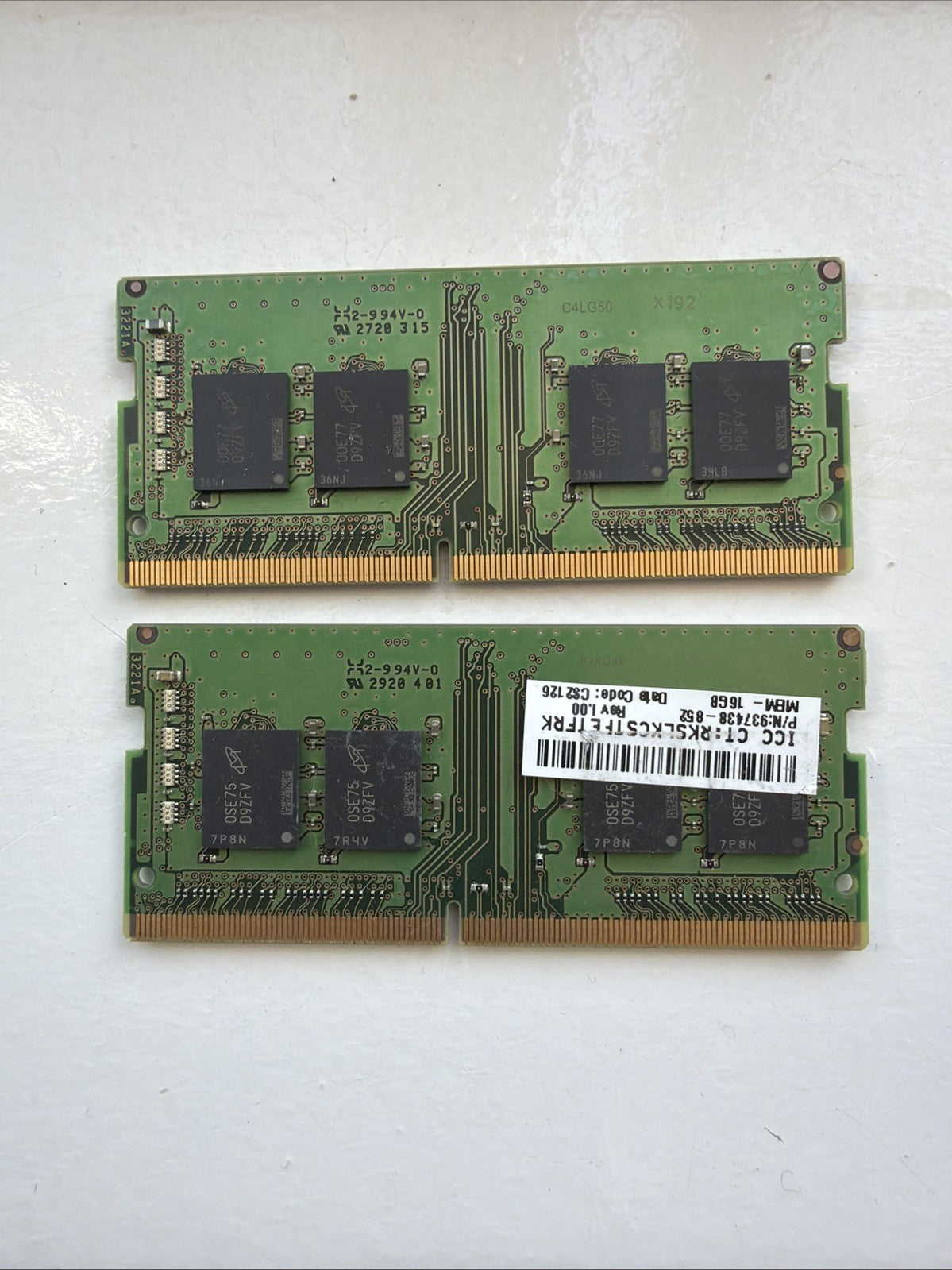 32GB DDR4 3200MHz Laptop RAM Micron 1Rx8 PC4-3200 SODIMM (2x16GB)