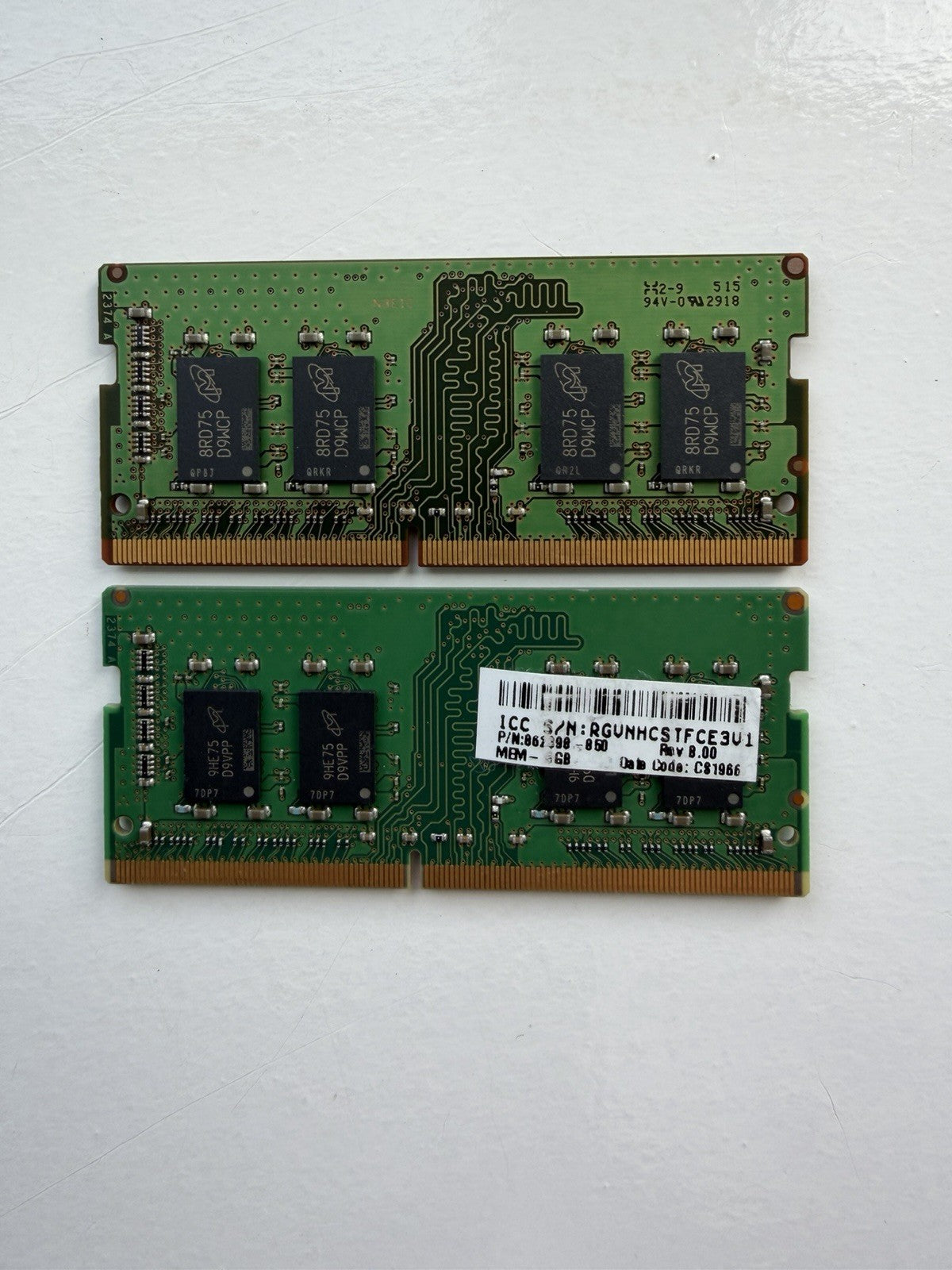 16GB Kit (2x8GB) Micron DDR4 2666MHz Laptop RAM SODIMM PC4-2666V MTA8ATF1G64HZ