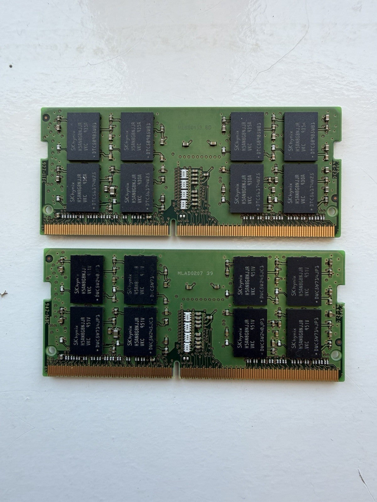 32GB Kit (2x16GB) SK hynix DDR4 2666MHz Laptop RAM SODIMM PC4-2666V